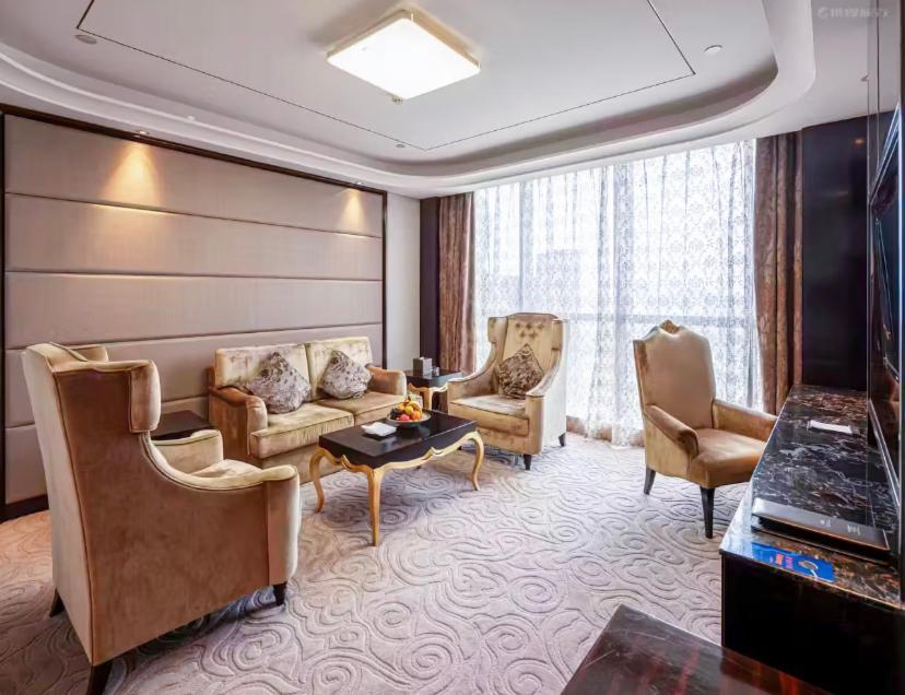 Wyndham Grand Plaza Royale Changsheng Jiangyin Exterior photo
