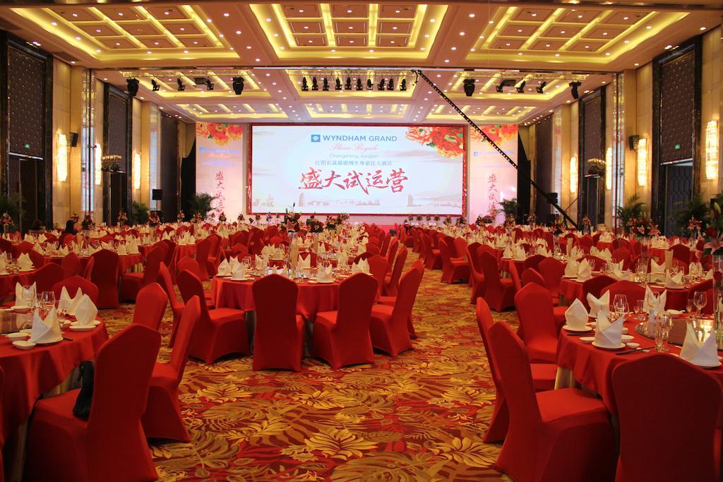 Wyndham Grand Plaza Royale Changsheng Jiangyin Exterior photo